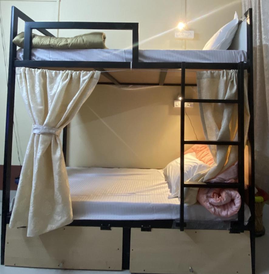 Jawai Bagpackers Hostel Sheoganj Экстерьер фото